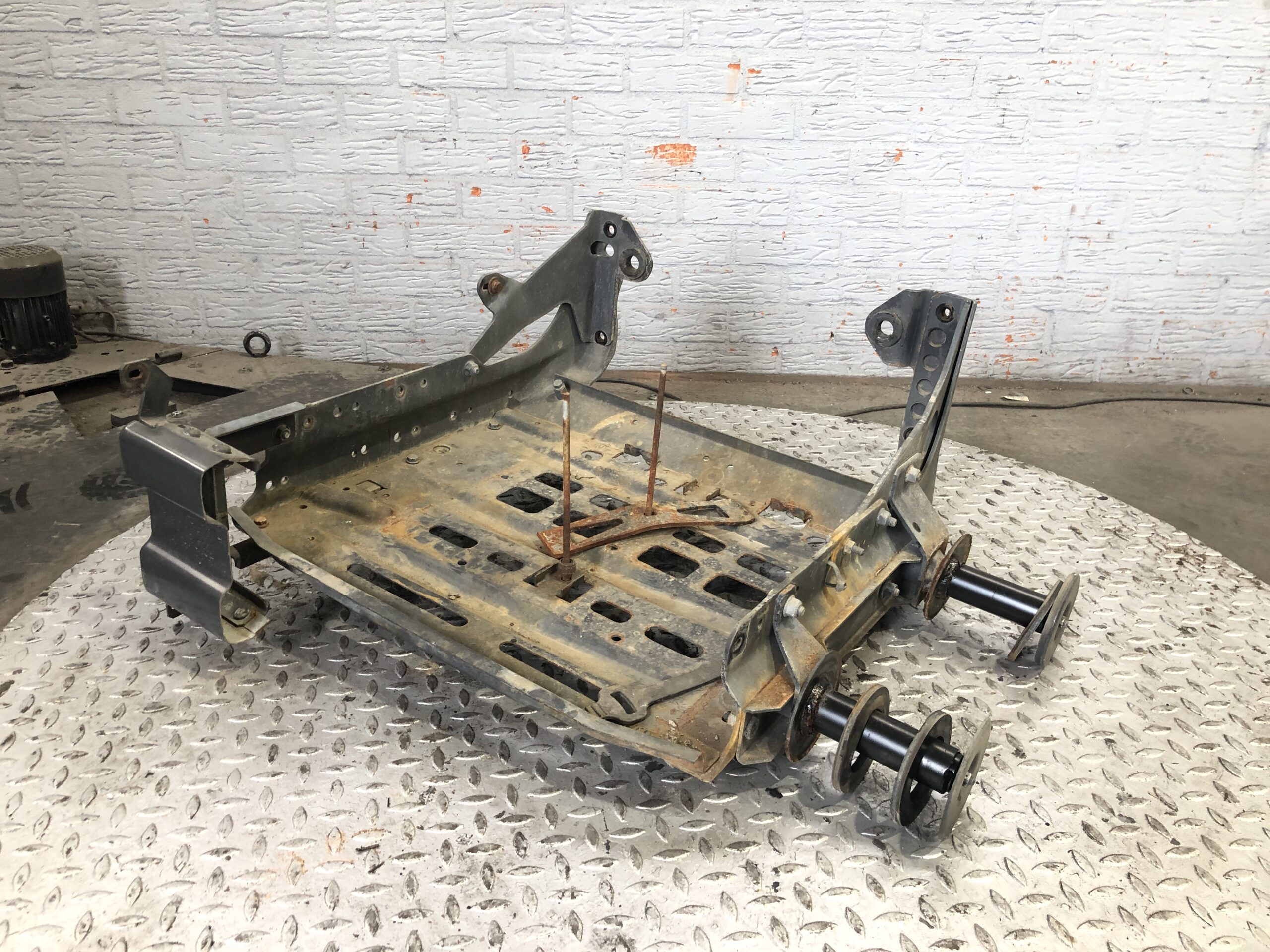 Accubak Atego euro 6 / A 967 540 04 21 / A9675400421